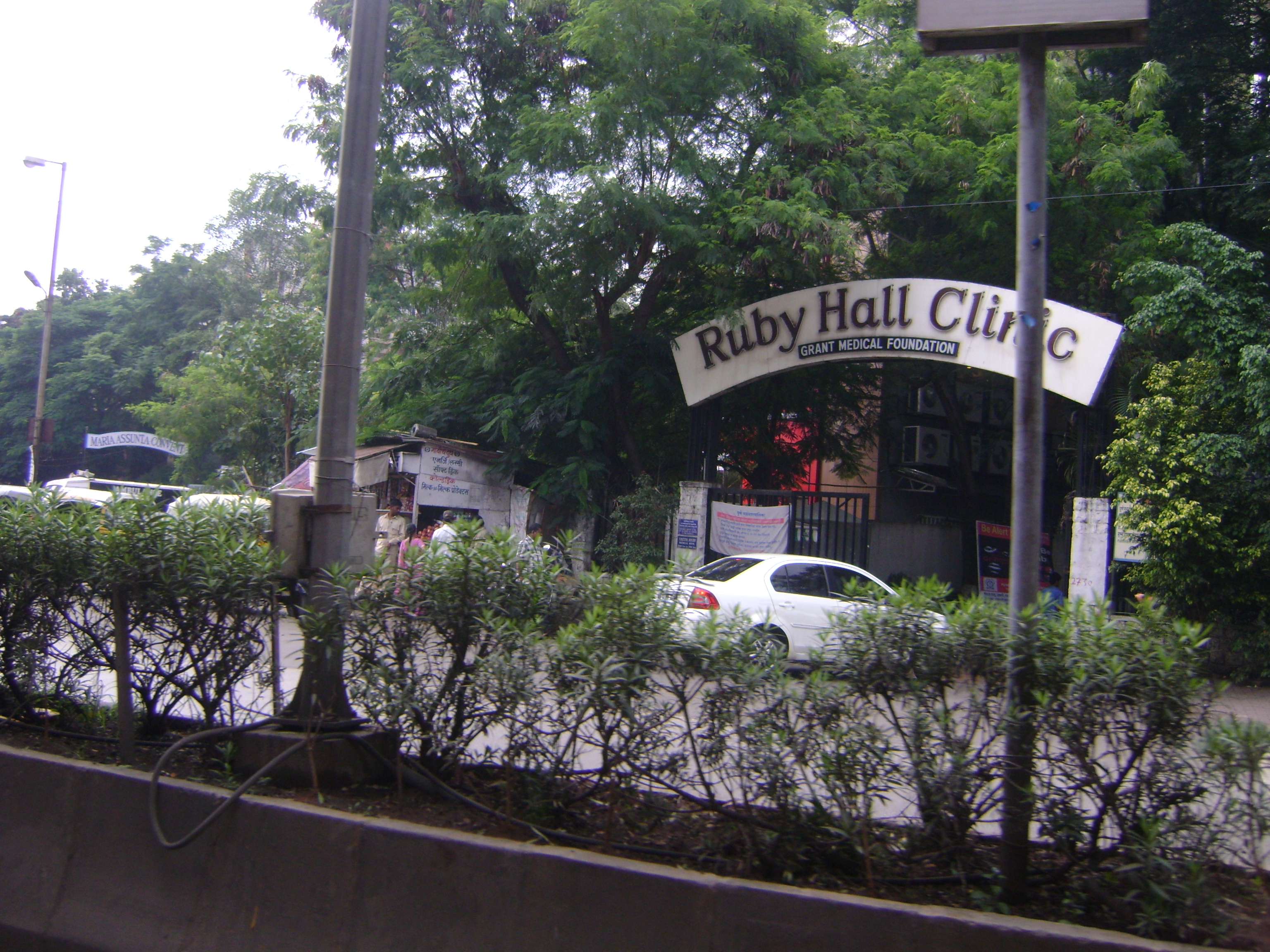 Ruby Hall Clinic